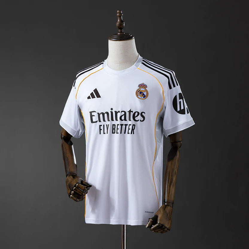 Camiseta Real Madrid Local 25/26 Adulto - Versión Fan
