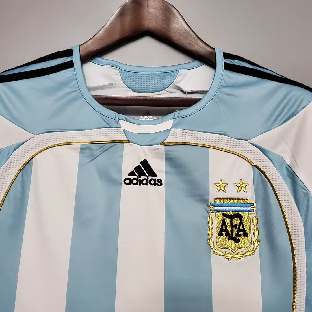 Camiseta Argentina Retro Local 2006 Adulto