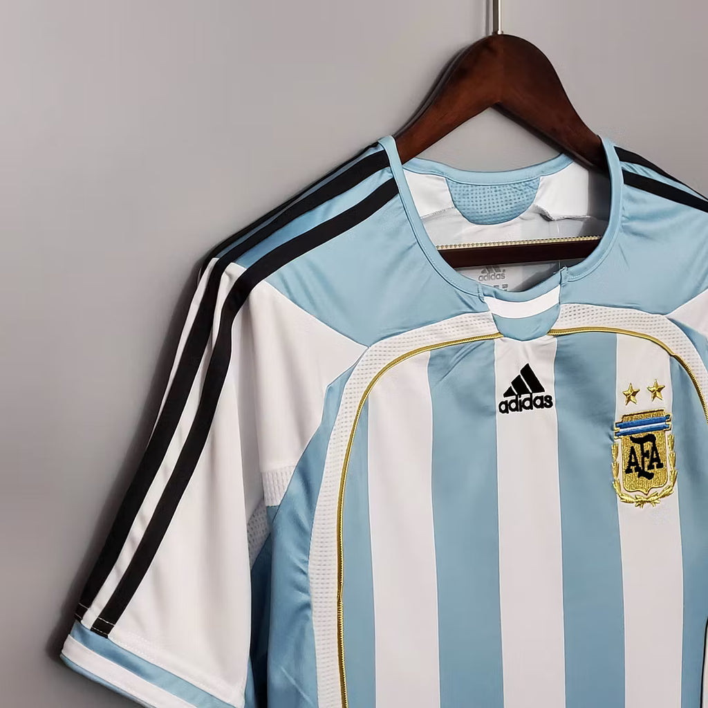 Camiseta Argentina Retro Local 2006 Adulto