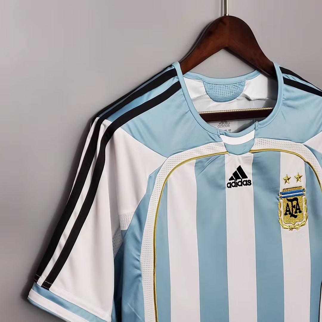Camiseta Argentina Retro Local 2006 Adulto